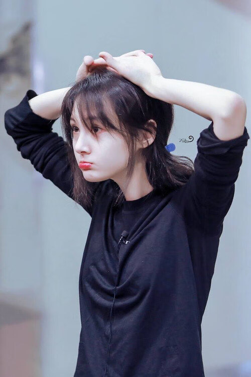 九游娱乐官网 (JIUYOU)-莱谢恩·卡萨斯后程爆发力惊艳全场，莱恩卡斯滕